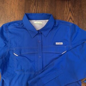 Columbia PFG Omni-shade bright Blue Lightweight Shirt. Size large